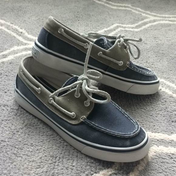 boat shoes size 5